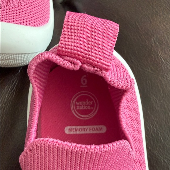 Wonder Nation Pink Knit Kids Sneakers - Picture 2 of 3